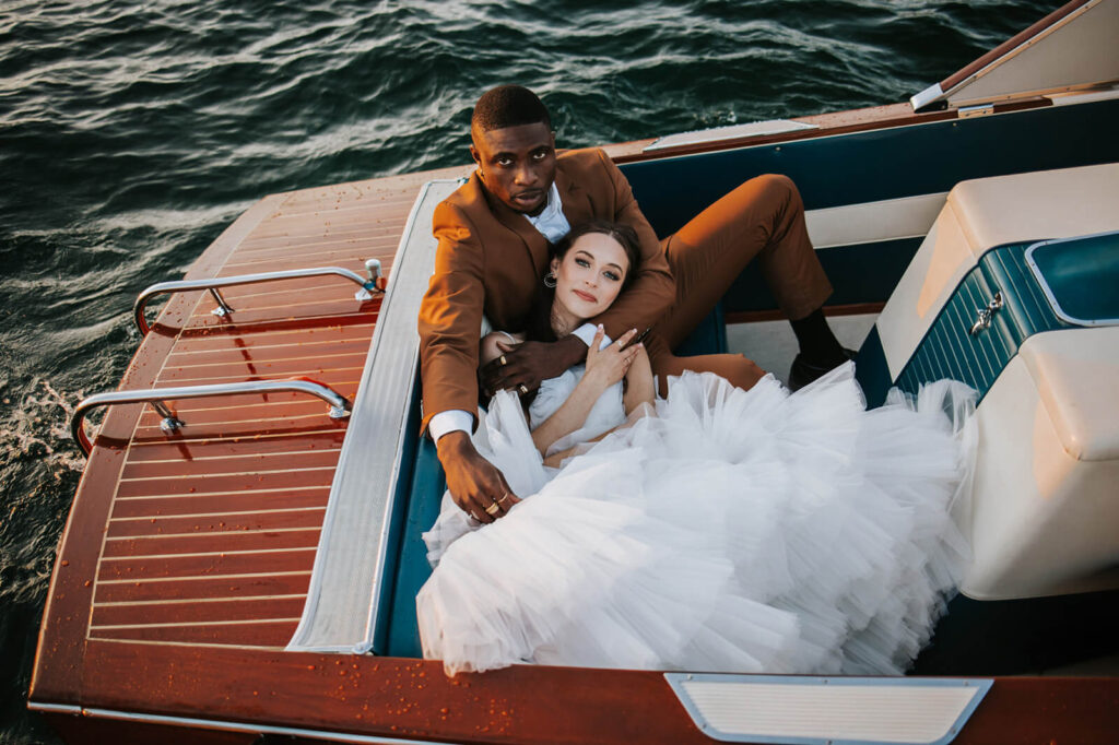 boat couples photos